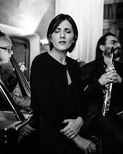 Alessandra Mirabella Jazz Singer
